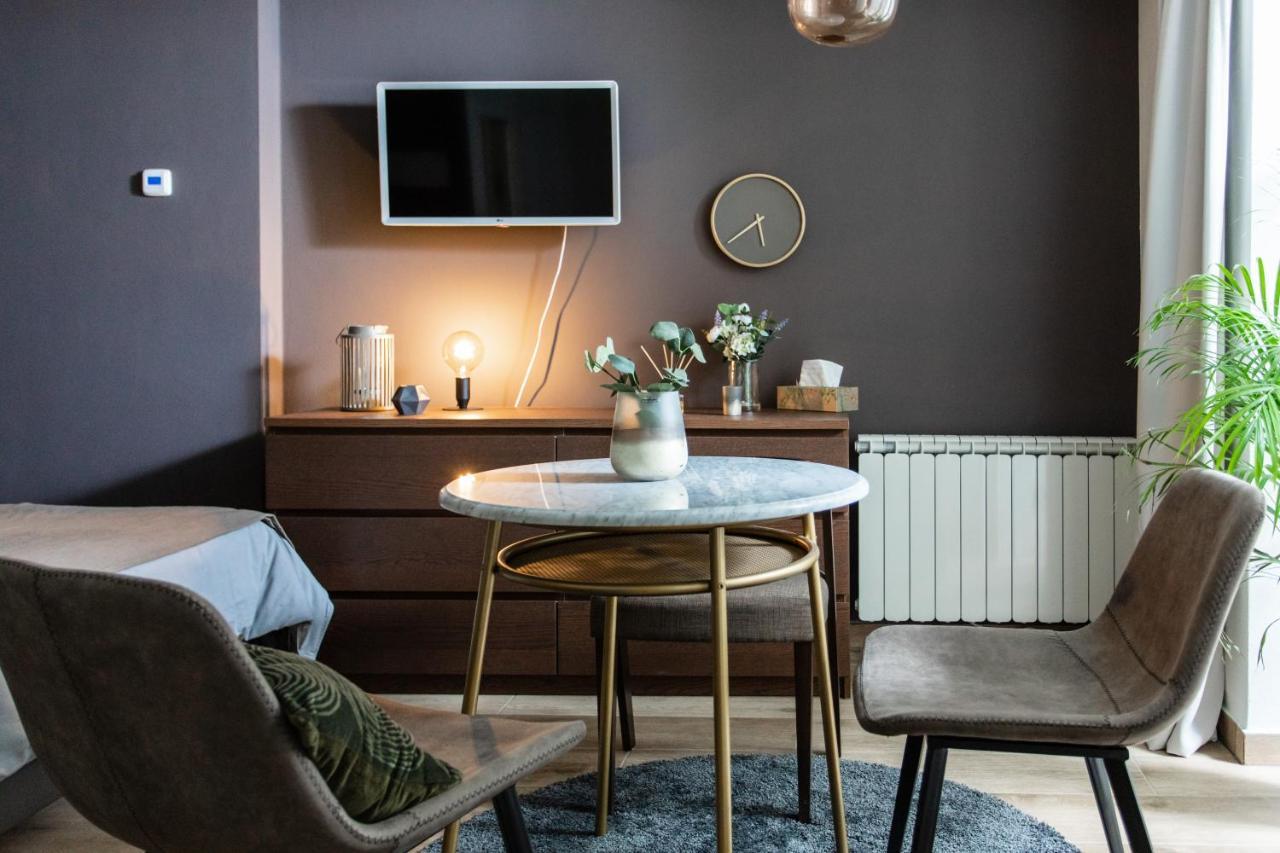 Apartamento Cozy Modern In Prague's Absolute Center